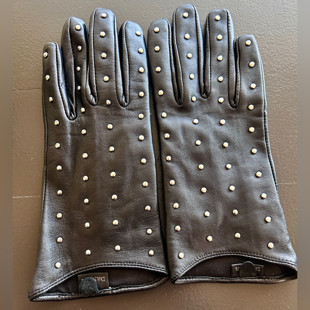 Danier Leather Black Studded Gloves